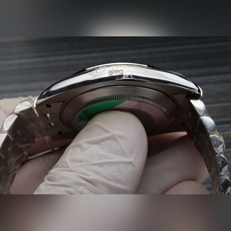 Rolex Datejust 41mm Replica with Perfect Details and Sapphire Crystal-6