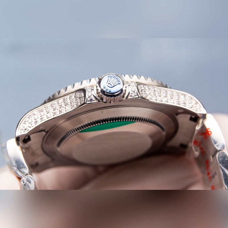 Rolex Yacht-Master Global Limited Gemstone Edition Aesthetic Excellence and Quality-6