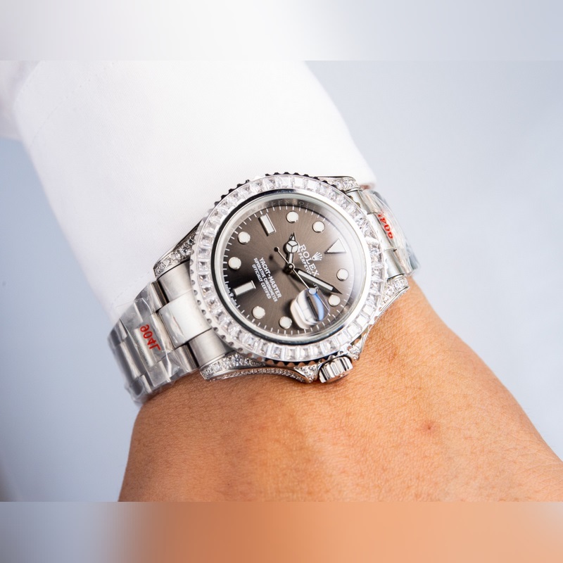 Rolex Yacht-Master Limited Edition Gemstone Aesthetic Mastery and Quality Craftsmanship-4