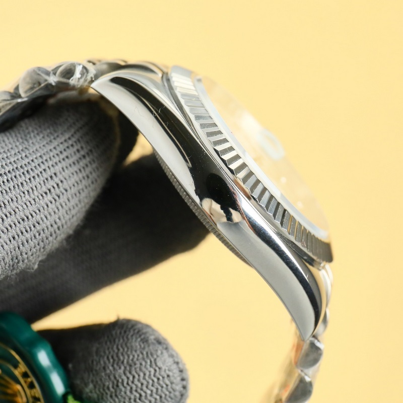Rolex Datejust Dragon Year Edition with Unique Design and Quality Details-7