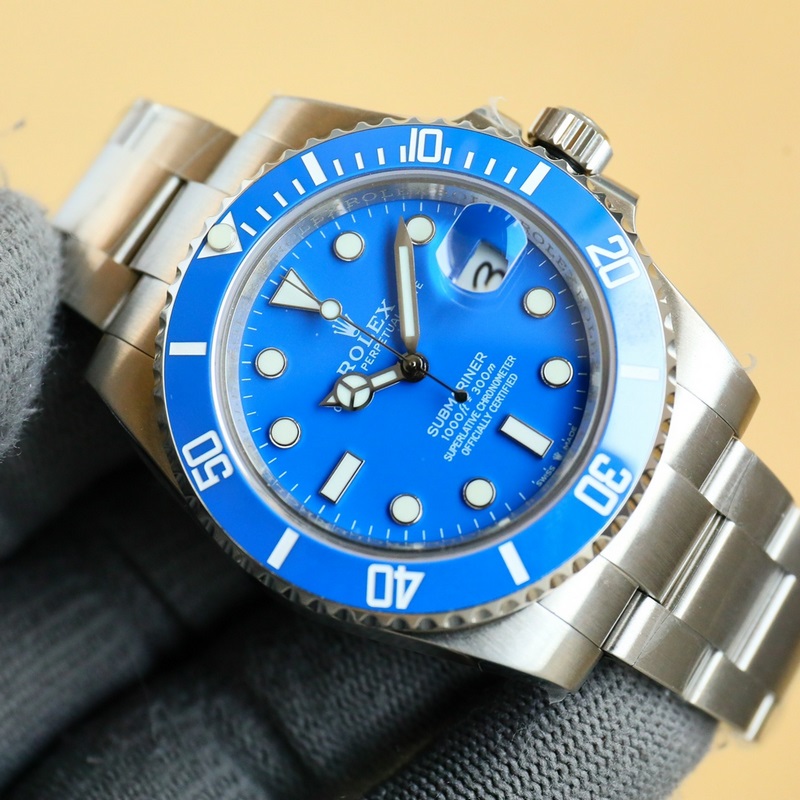 Rolex Submariner 116610LV Green Dial Premium Quality Dive Replica Watch-2