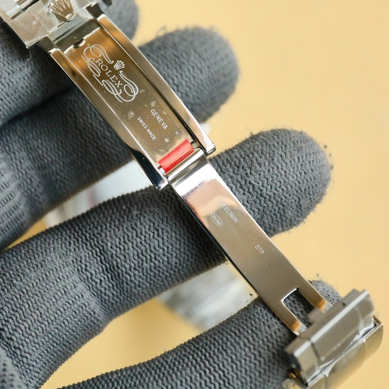 Rolex Submariner 116610LV Green Dial Premium Quality Dive Replica Watch-7