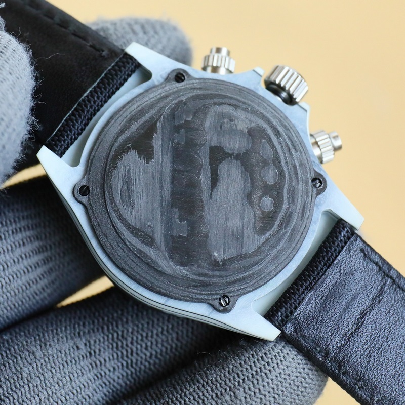 Rolex Daytona Carbon Fiber Custom Edition Lightweight and Premium Quality Timepiece-7