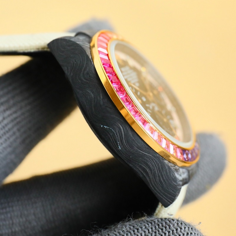 Rolex Daytona Carbon Fiber Custom Edition Lightweight Luxury Replica Watch-8