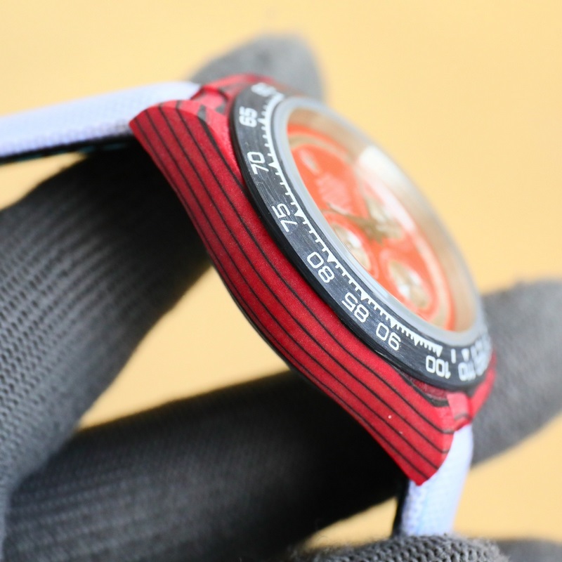 Rolex Daytona Carbon Fiber Custom Edition Lightweight and High-Quality Timepiece-6