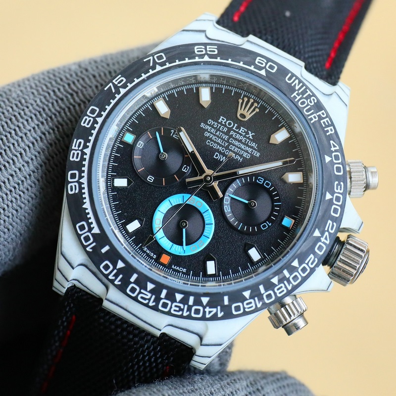 Rolex Daytona Carbon Fiber Custom Edition Lightweight Elegant Design-4