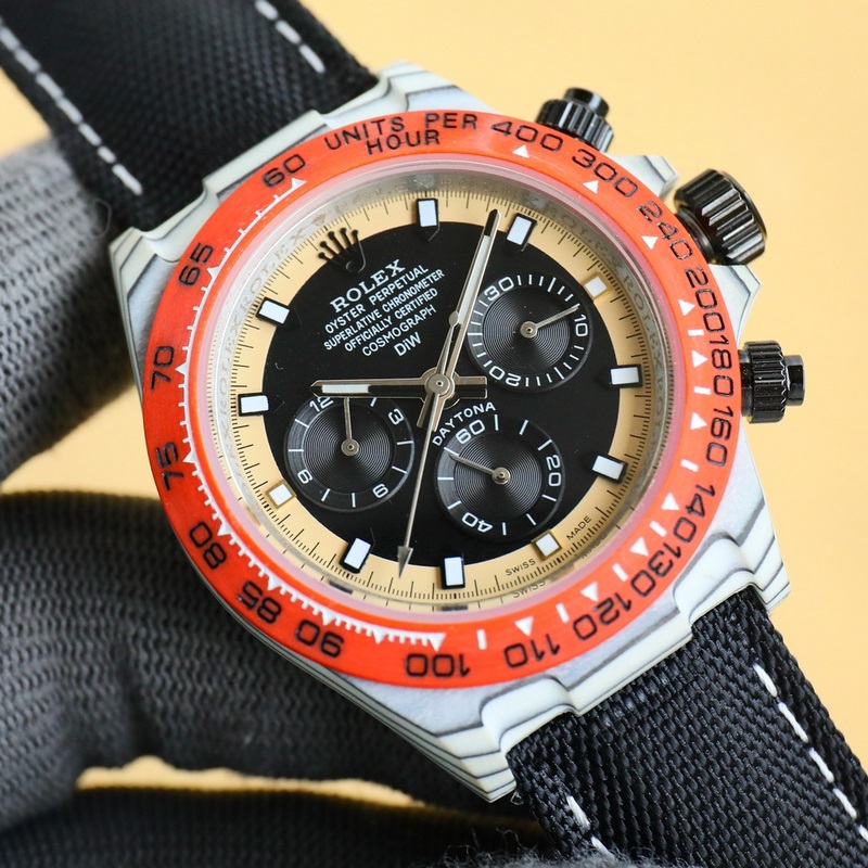Rolex Daytona Carbon Fiber Custom Edition Lightweight Luxury Timepiece-3