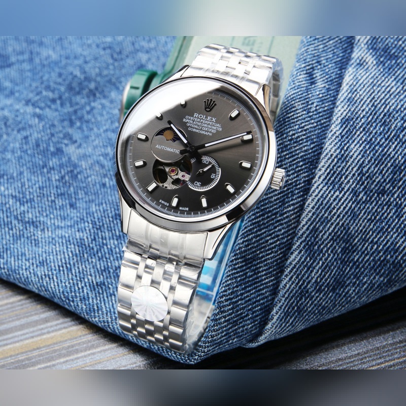 Rolex Day-Date Series Water resistant up to 120m-2